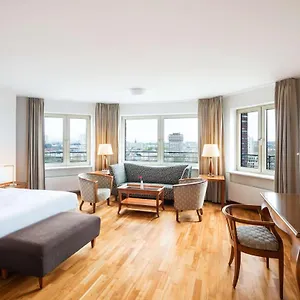 4* Hotell Lindner Frankfurt Main Plaza, Part Of Jdv By Hyatt